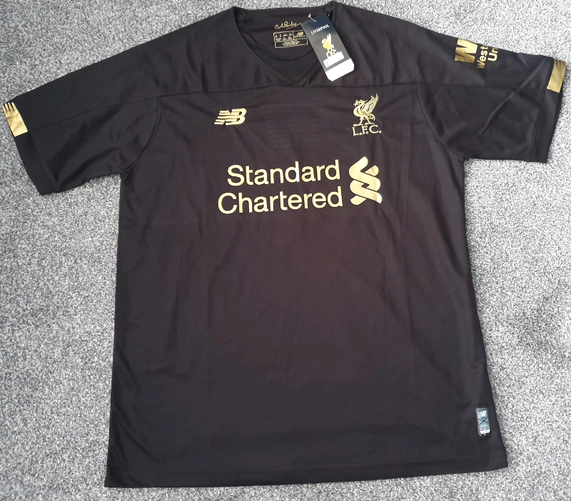 liverpool goalkeeper kit adults